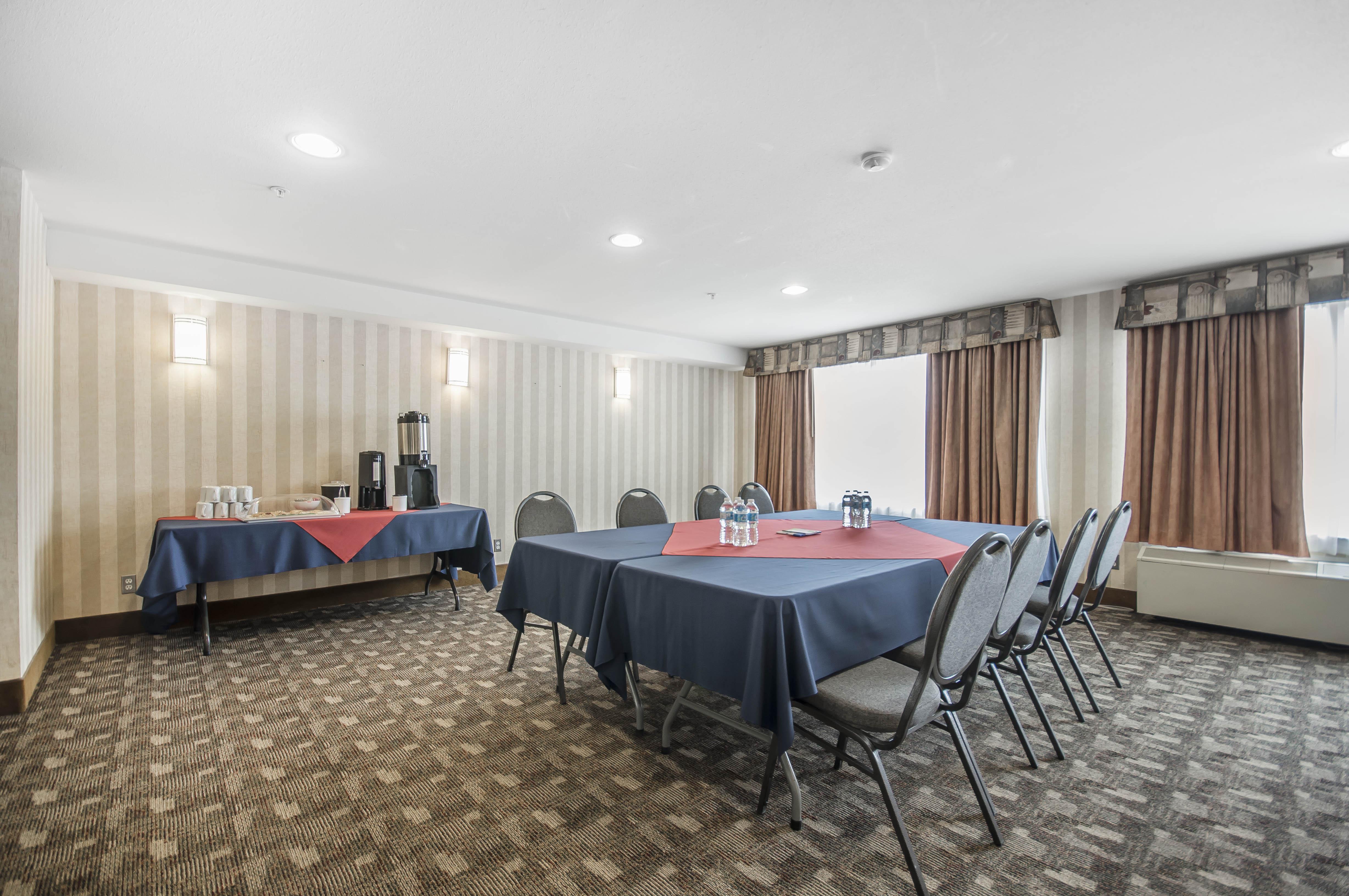 Prestige Kamloops Hotel Buitenkant foto